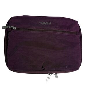 Baggallini Travel Tech Case In Plum Purple Vacation Work Career Protection RFID
